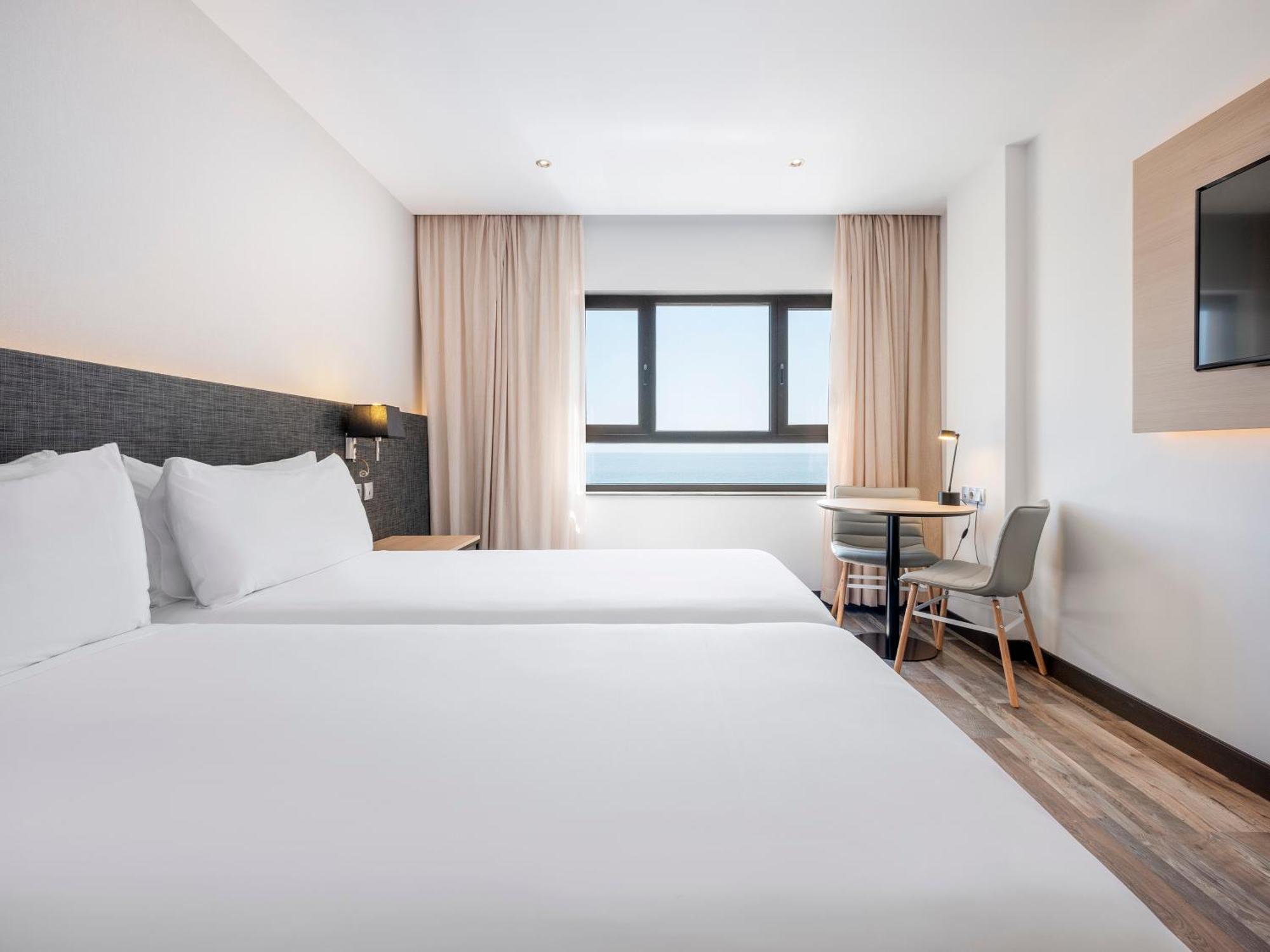 Hotel Cadiz Paseo Del Mar, Affiliated By Melia מראה חיצוני תמונה